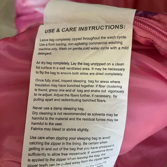 Disney Princess Princesses Pink Kids Sleeping Bag dare to dream
55x26 - Picture 5 of 5